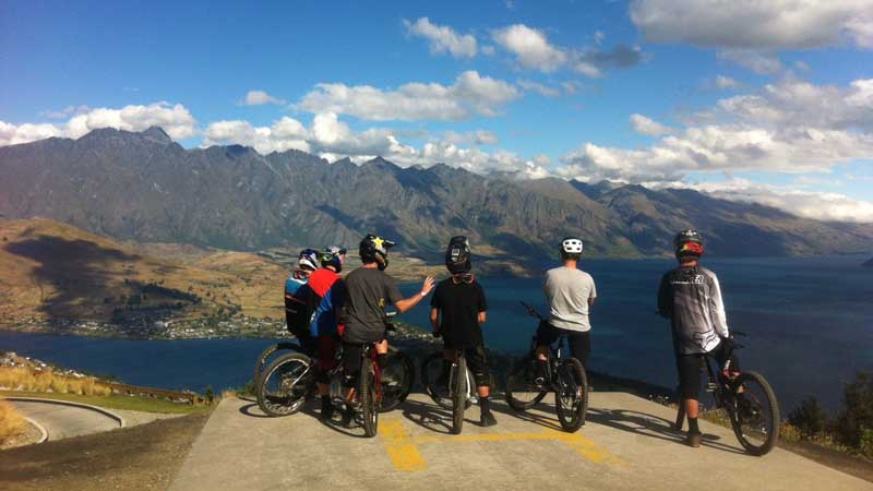 Experience the thrill of one of New Zealand’s best loved mountain bike parks with a full day Bike Pass brought to you by Skyline Queenstown!